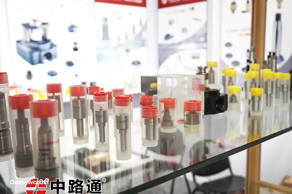 Automotive nozzles DLLA139P2598