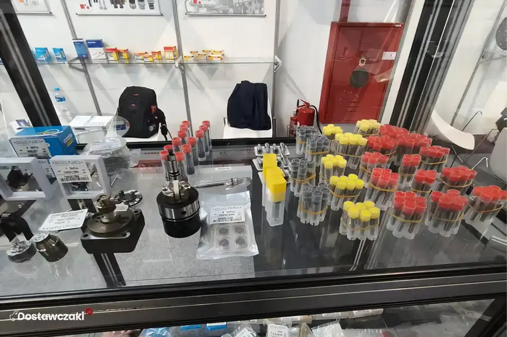 Automotive nozzles DLLA146P1770